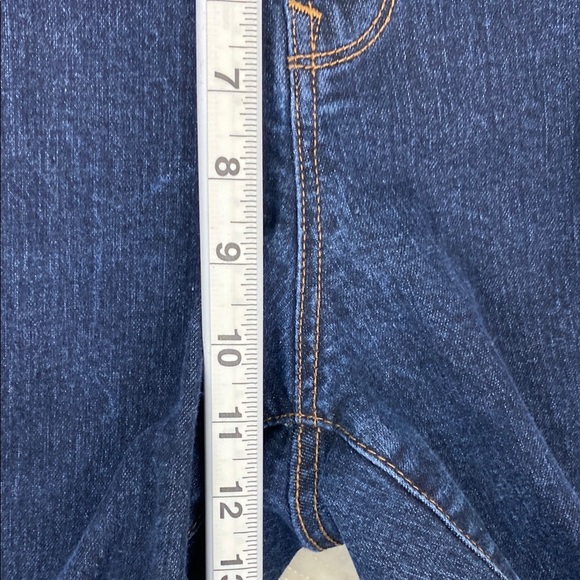 Old Navy Original Mid Rise Jeans Blue Sz 18 Regular - Picture 6 of 10